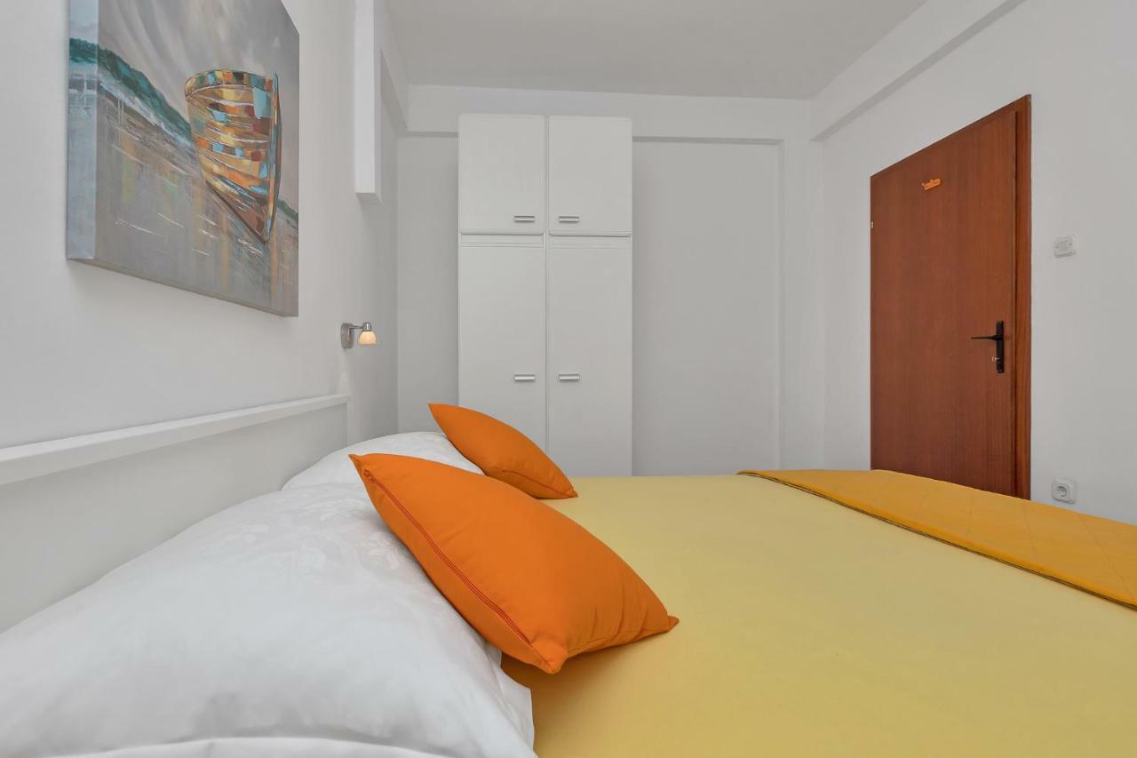 Apartments Smiljka Makarska Exteriör bild