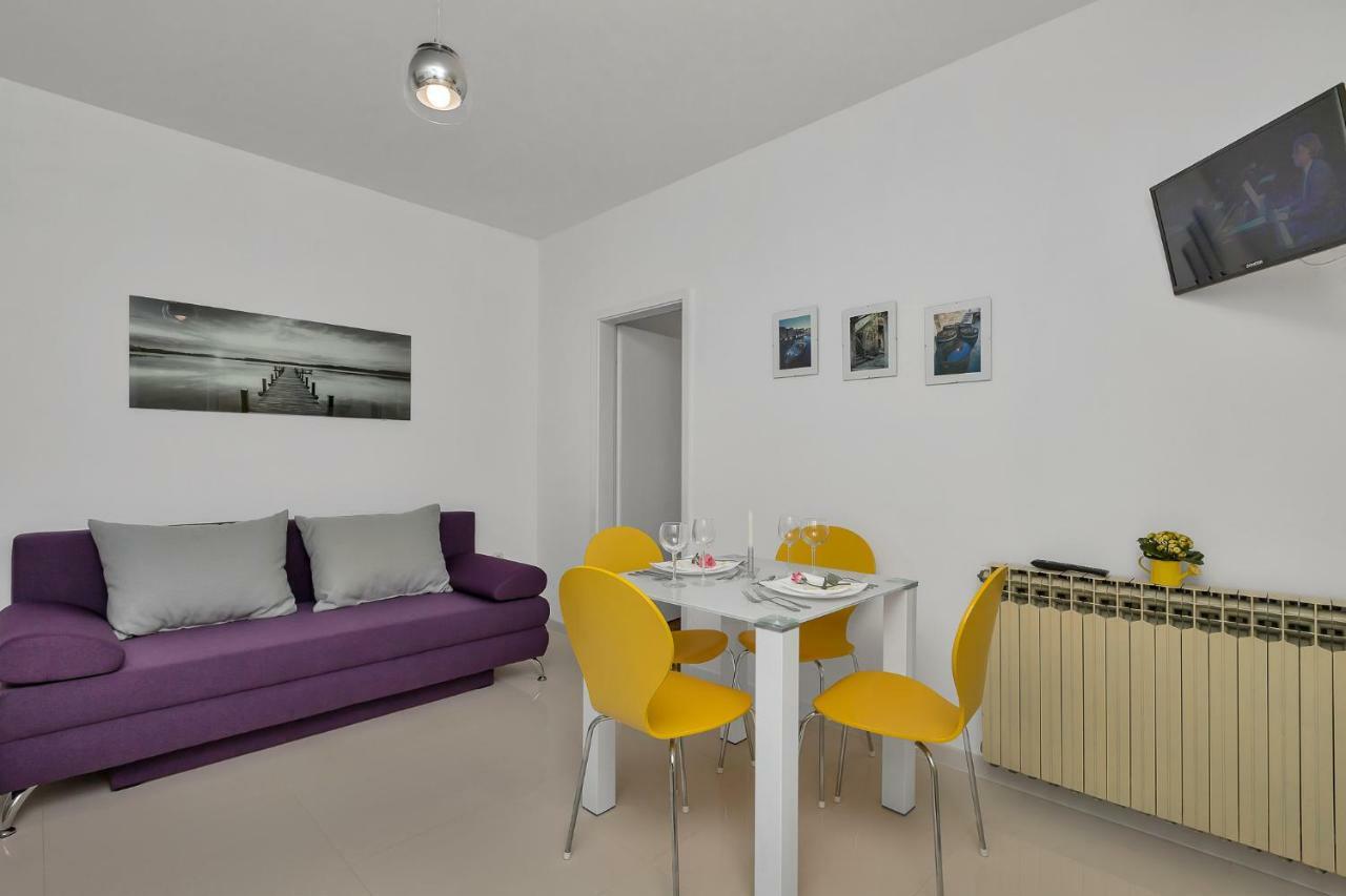 Apartments Smiljka Makarska Exteriör bild
